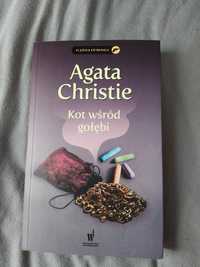 Agatha Christie kot wśród gołębi