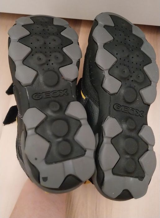 Buty zimowe Geox Respira rozm. 32