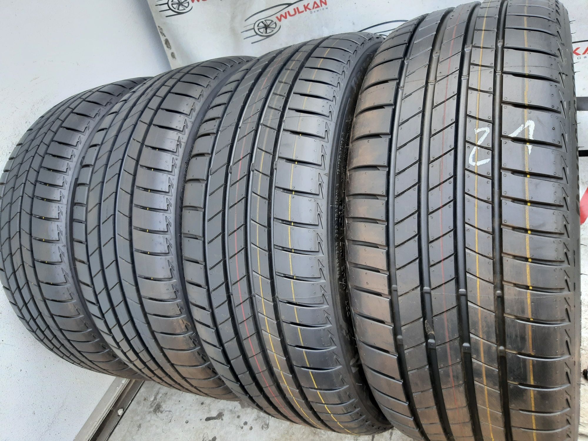 225/40r19 93Y Bridgestone Turanza T005