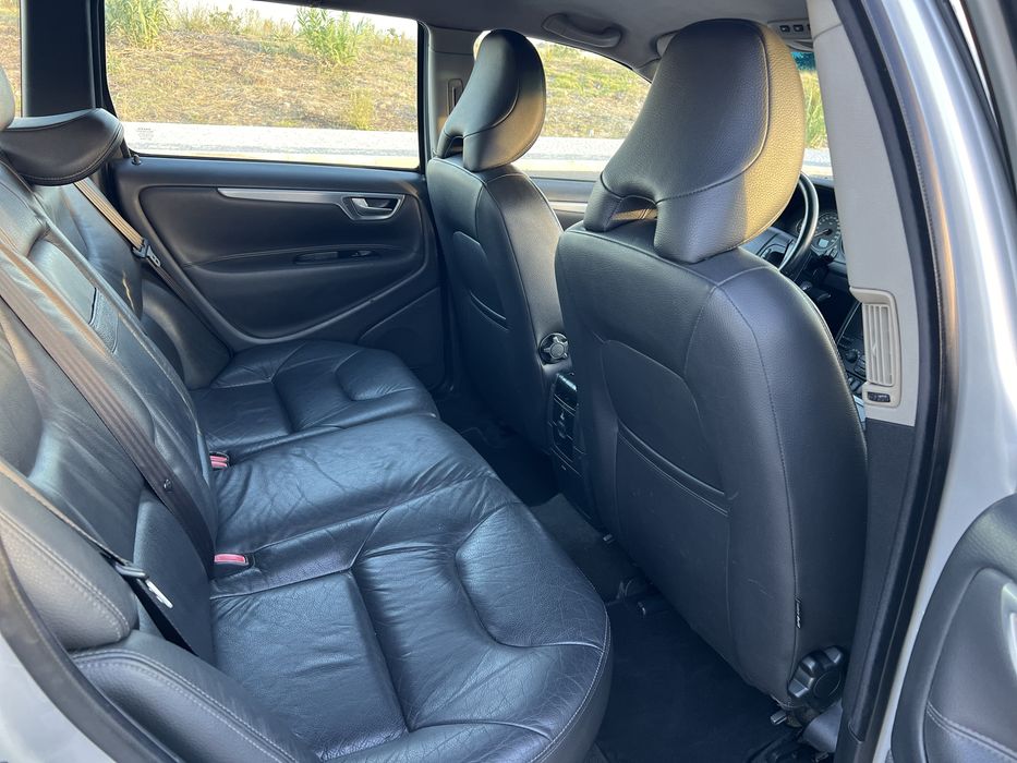 Volvo V70 2.4D IUC antigo