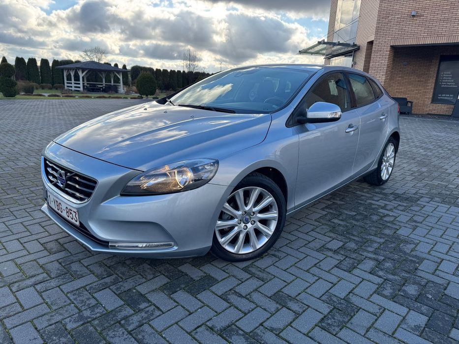 Volvo V40 *Navi*Kamera*