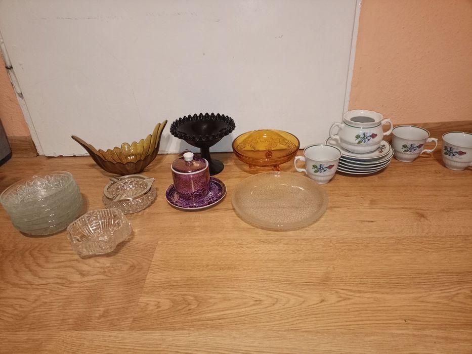 Stary fajans z PRL-u