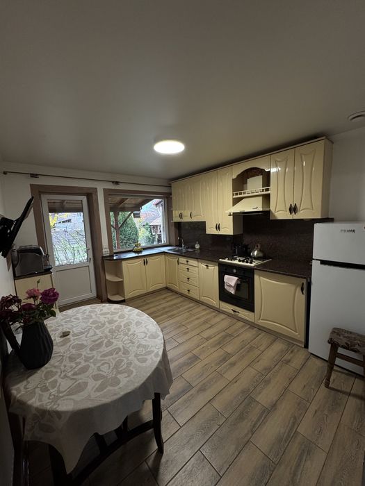 Передам в гарні руки власний будинок