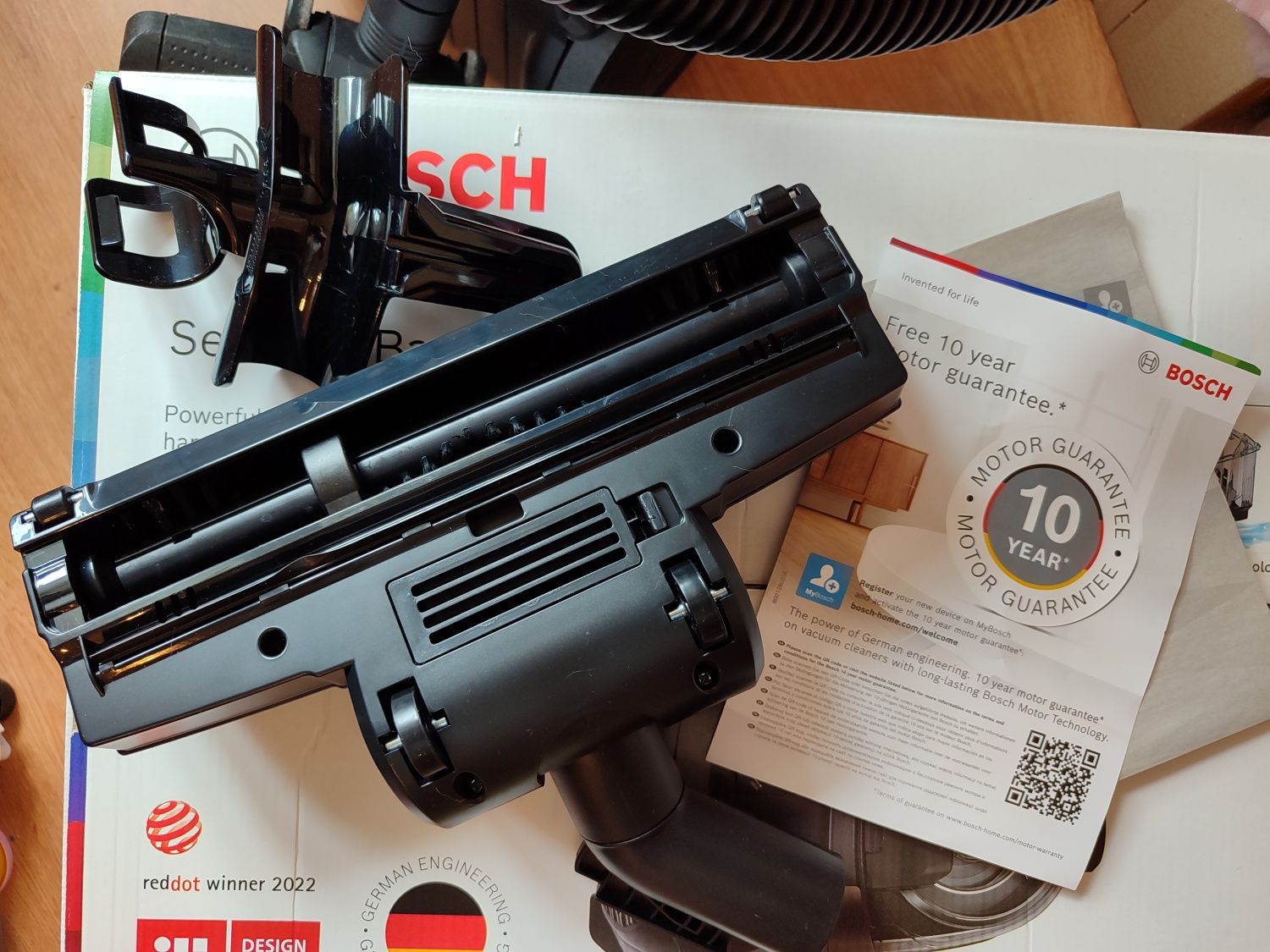 Пилосос для сухого прибирання без мішка Bosch BGC21X350