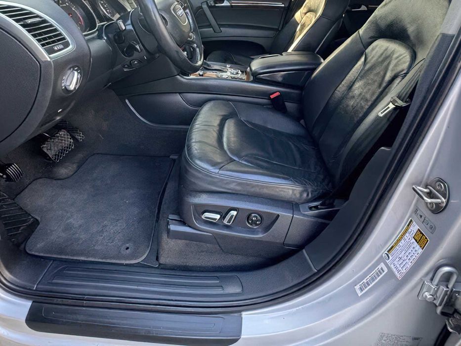 Audi Q7 3.0 quattro TDI Premium Plus      2015