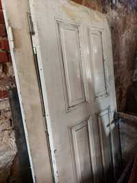 Stare dębowe drzwi
