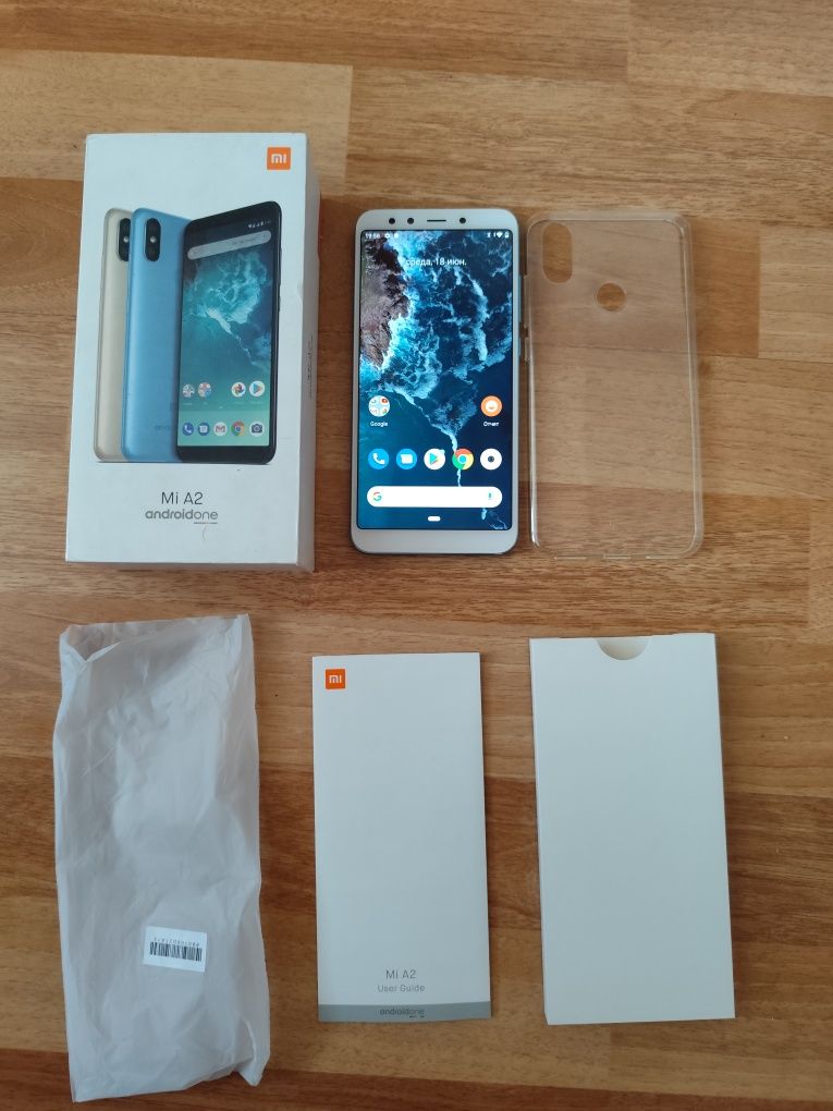 НОВИЙ! Xiaomi mi A2 4/64gb / Сяомі мі А2 смартфон / Вітринний зразок!
