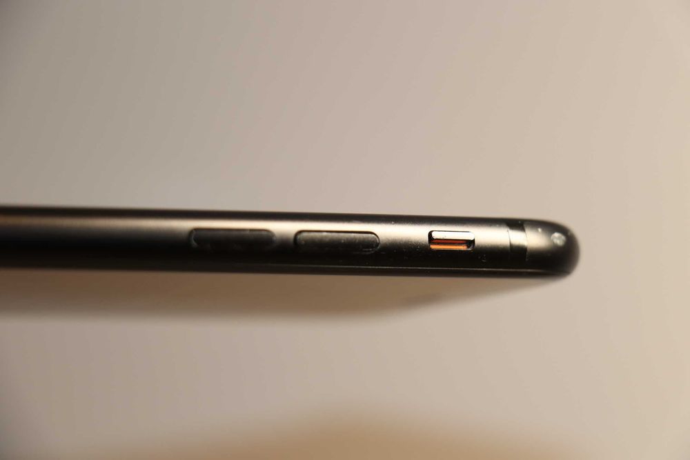 Apple Iphone 7 32GB Black, neverlock!