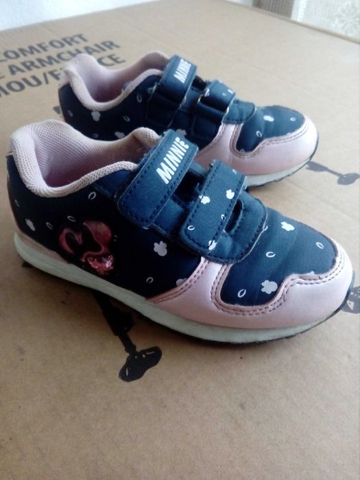 Дитячі кросівки 28 розмір / кроссовки MINNIE Disney