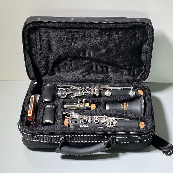 Klarnet Roy Benson CB-317 w idealnym stanie