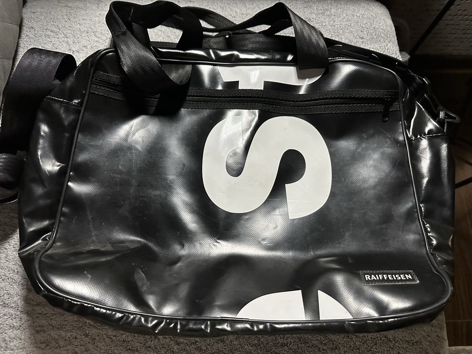 Сумка для ноутбука нова