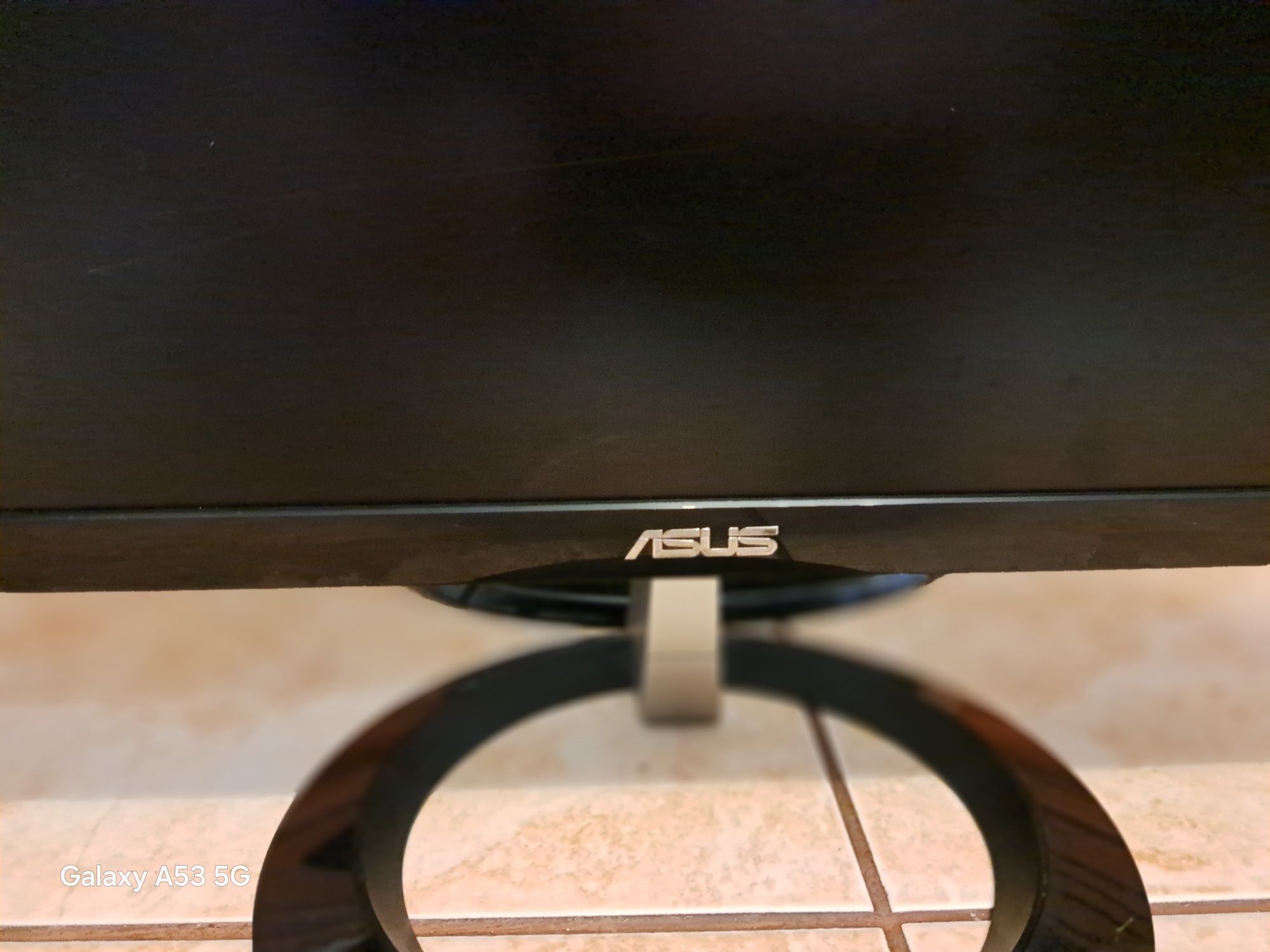 ASUS 23" monitor