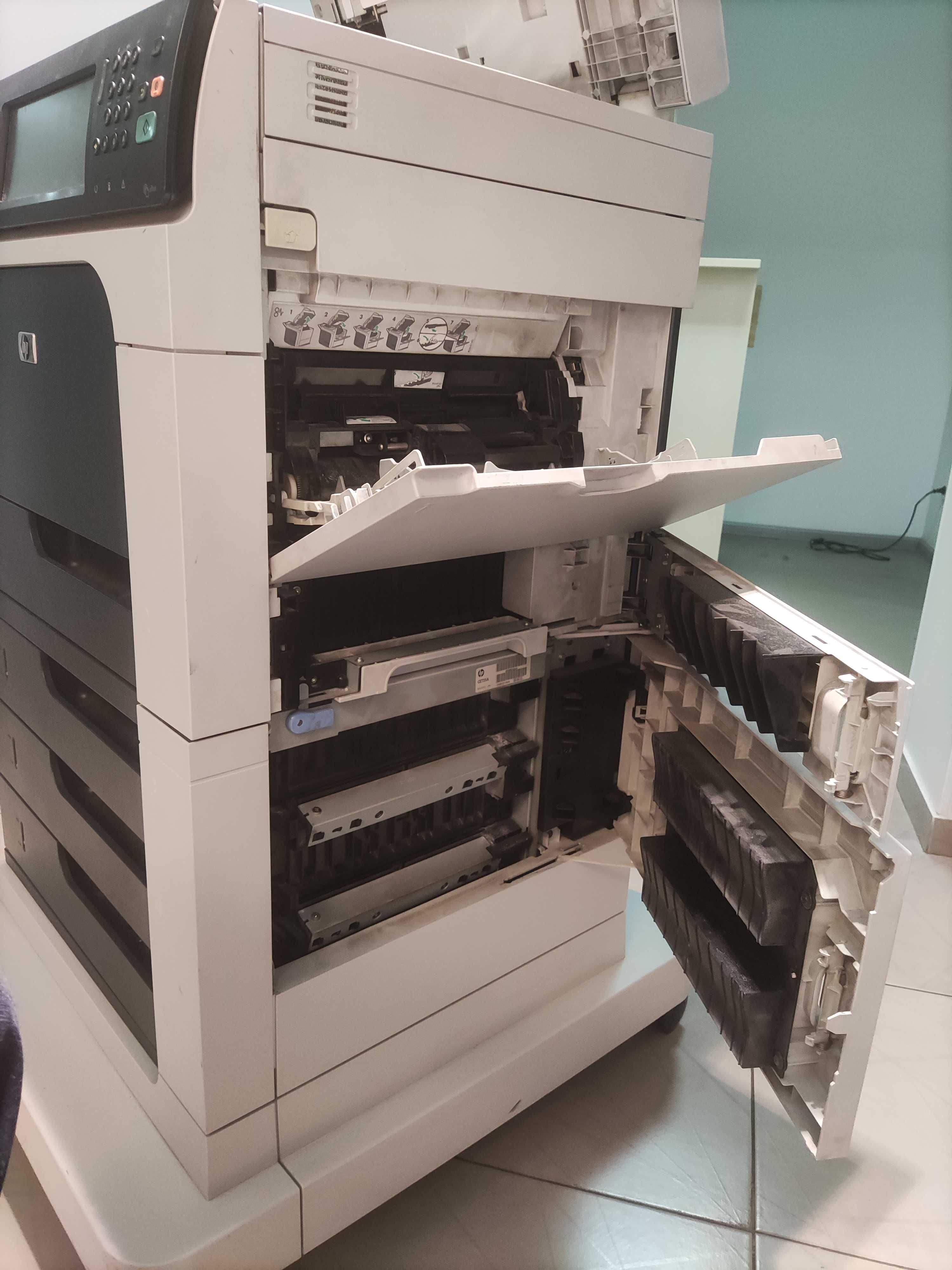 Принтер БФП HP M4555 (потребує кап ремонту)