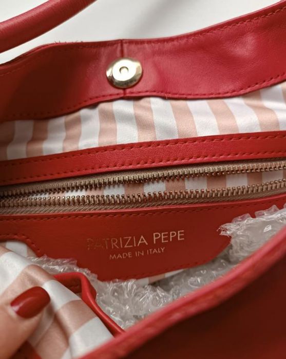 шкіряна сумка шопер на кнопці Оригінал patrizia pepe