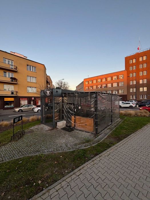 Punkt gastronomiczny Take Away Plac Jacka Kuronia metro Marymont