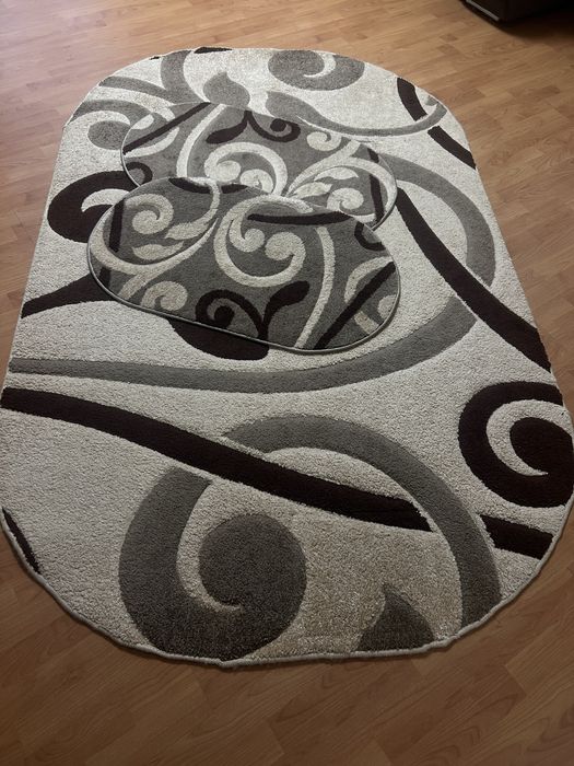 Продам килим розмір 2,40/1,50