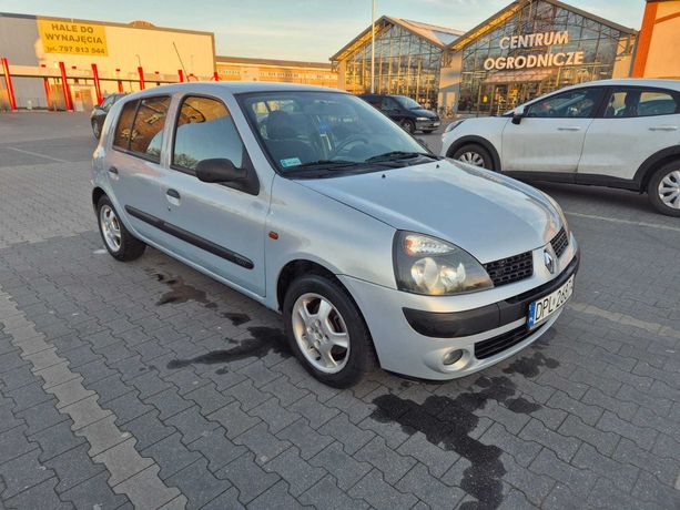 Sprzedam Renault Clio 1.2 2002