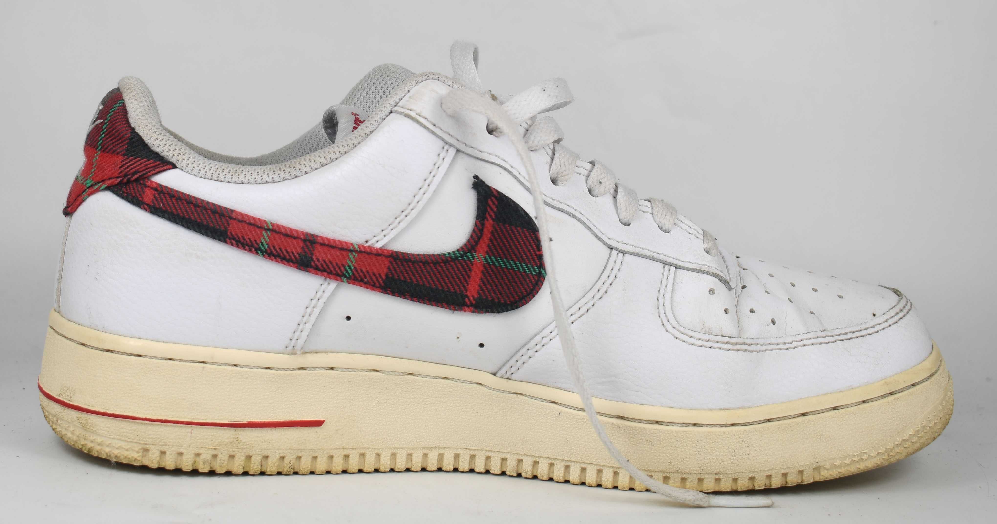 Używane z wadą Sneakersy Nike Air Force 1 '07 LV8 DV0789 roz. 42,5