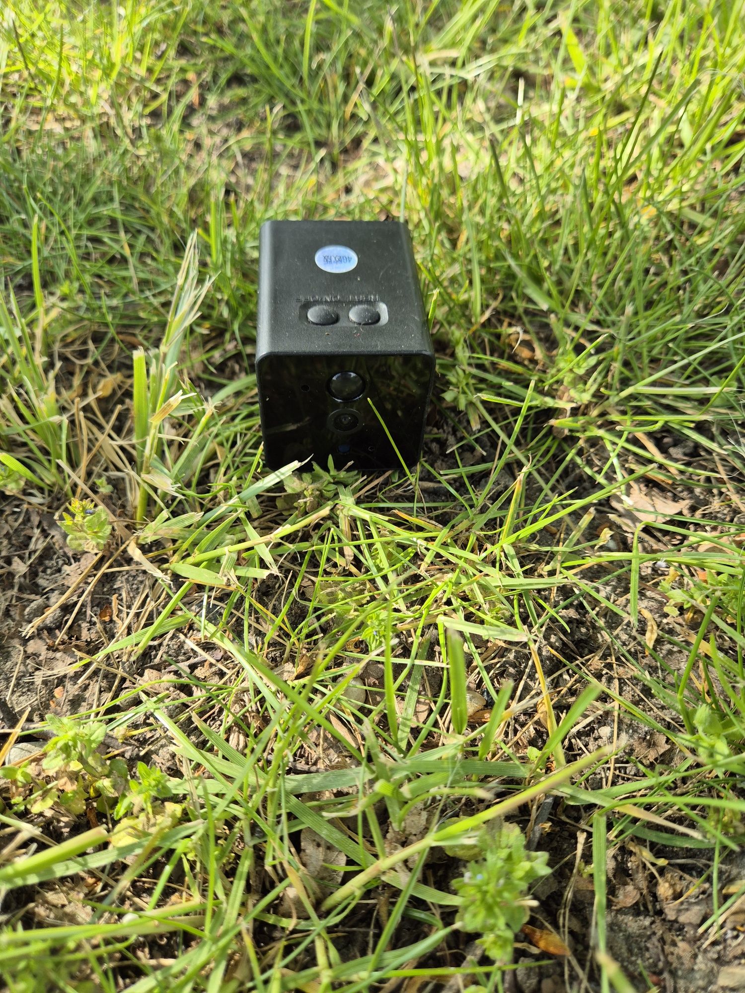 Mini kamera bezprzewodowa na karte pamięci i sim
