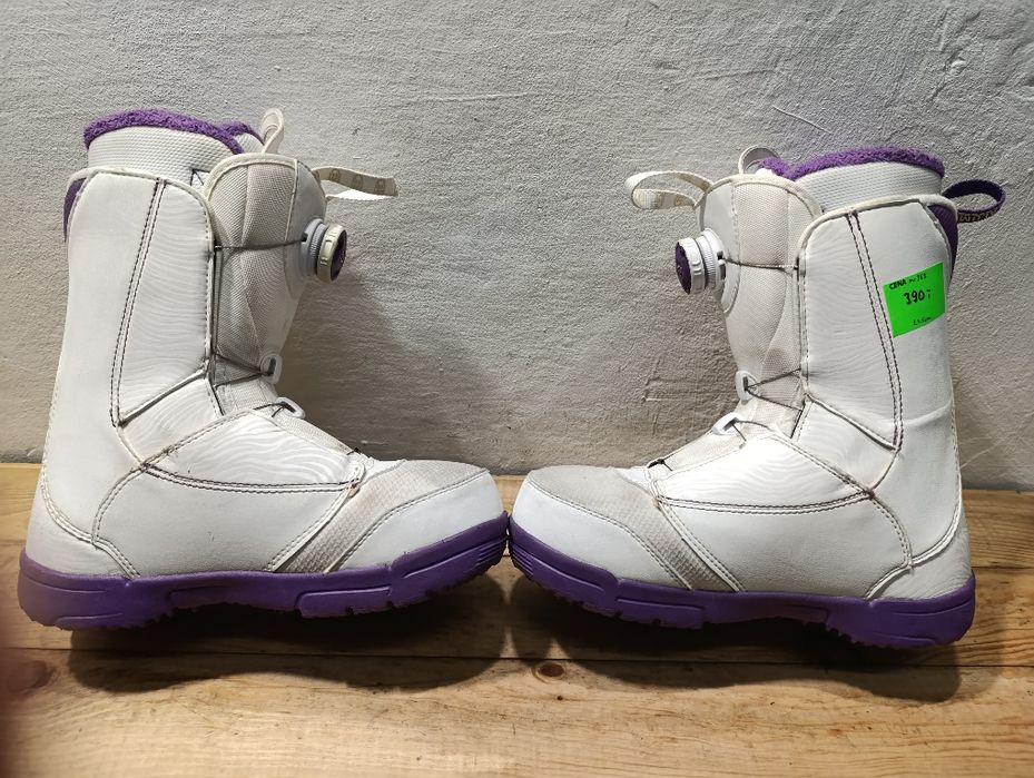 Nr 369 Damskie Buty snowboardowe Salomon Pearl 24.5 cm Boa