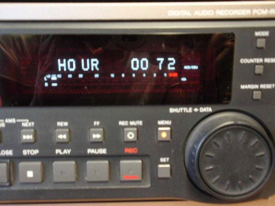 Sony PCM R-700 DAT tylko 72 godziny pracy głowicy.