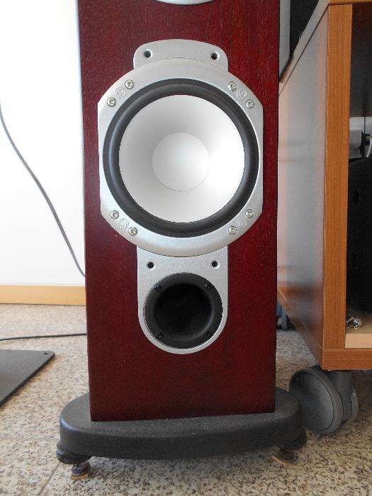 Monitor Audio RS8