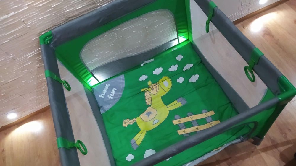 Sprzedam kojec dzieciecy 100x100