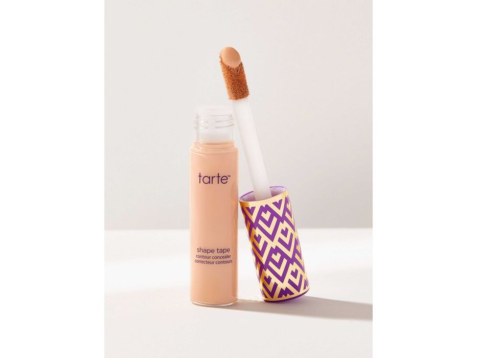 Korektor TARTE SHAPE TAPE Contour - 22N Light Neutral