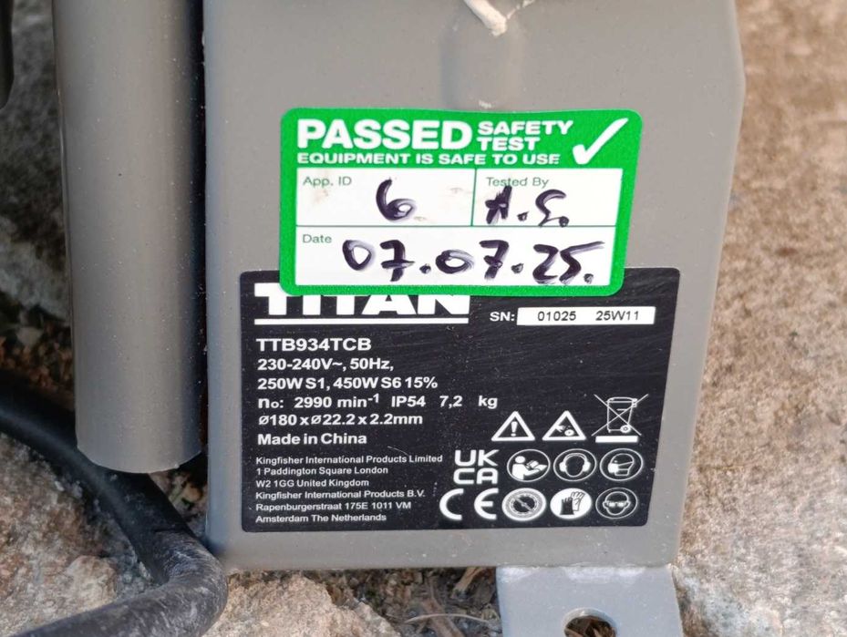 Piła do płytek elektryczna na mokro Titan TTB934TCB 450W 180MM