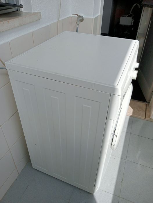 Máquina de lavar roupa