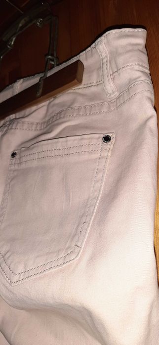 Spodnie chinosy jasny róż 42 Top Secret rurki