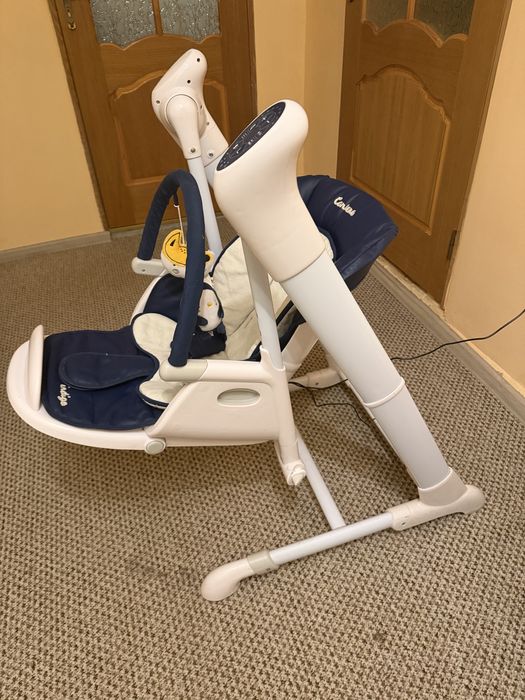 Дитяча крісло-гойдалка Carrello Indigo