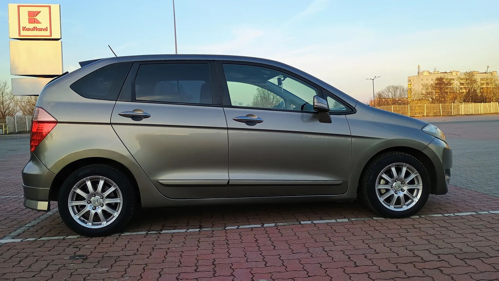 Honda FR-V Honda FR-V 1.8 2007 Benz+LPG