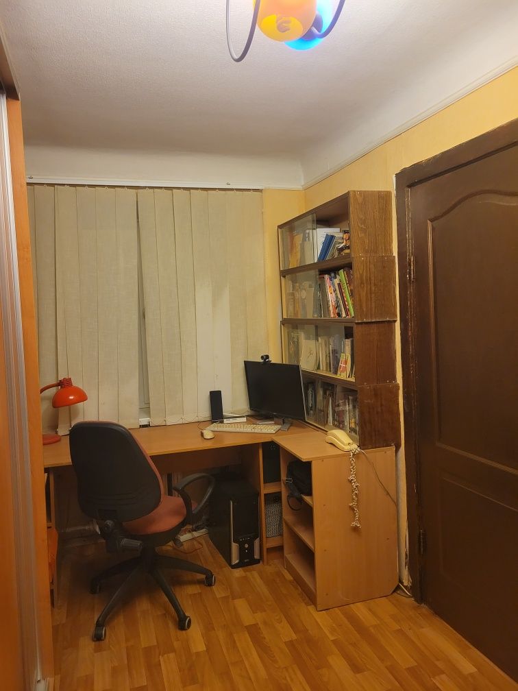 Продам 3х квартиру м.Бот.Сад ул.Шекспира,12