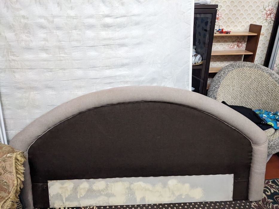 Продам ліжко б/у