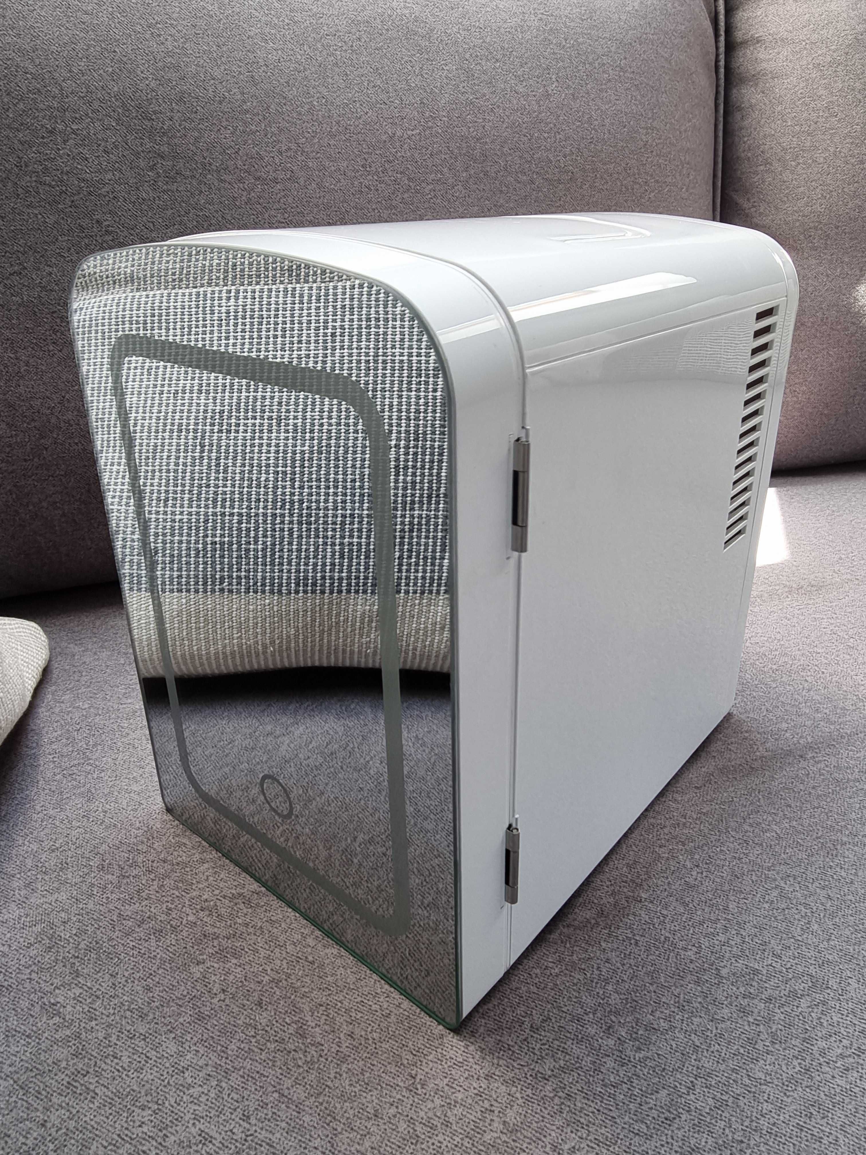 Mini lodówka 4l AC240/DC12V AstroAI LY1904 ciepło zimno