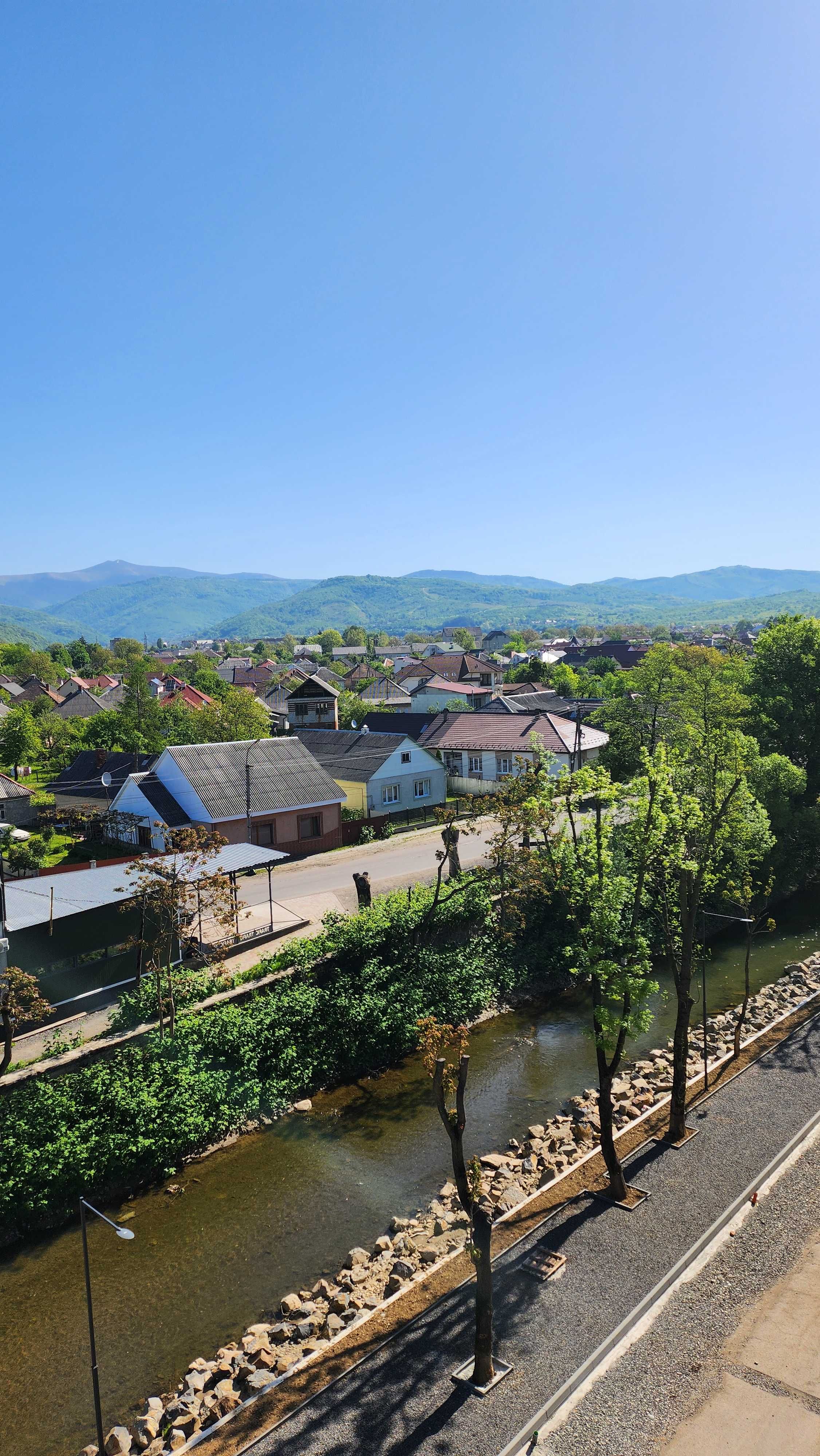 Продаж квартири преміум класу у центрі Сваляви.