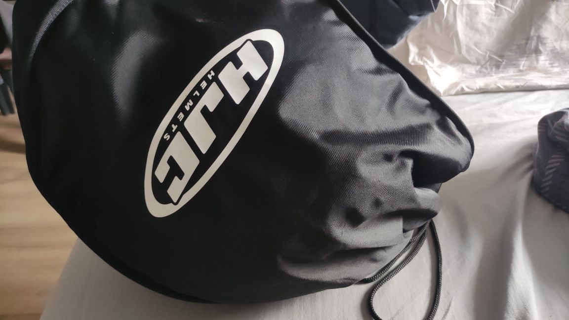 HJC RPHA 90 kask