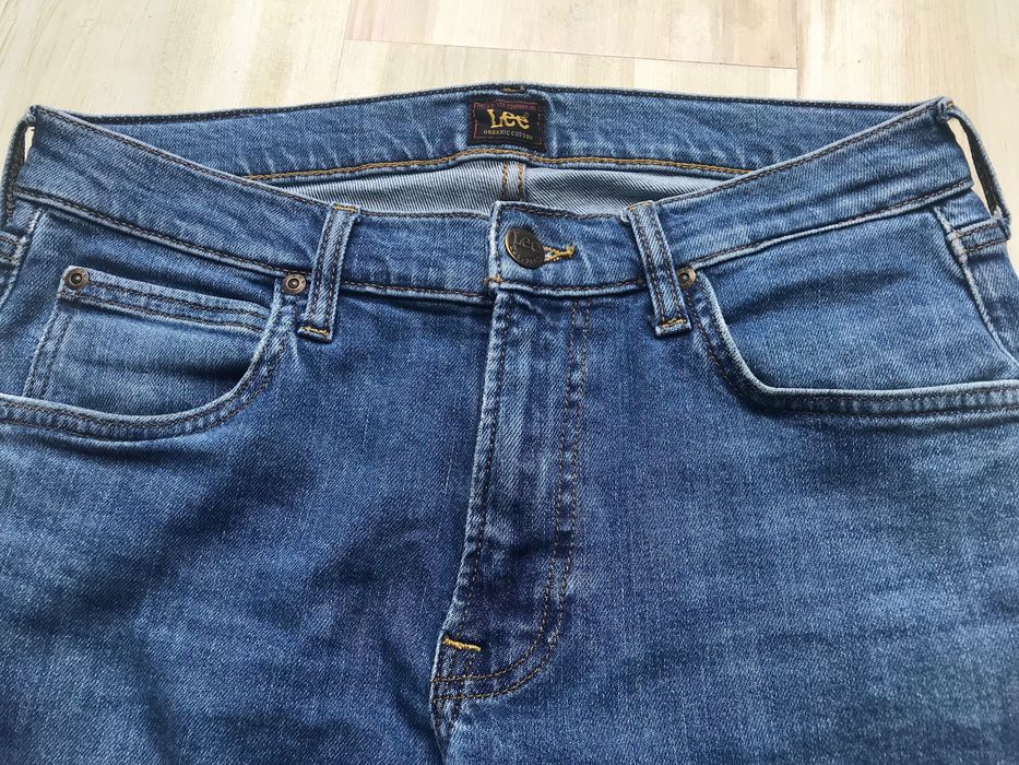 Spodnie marki Lee , rozmiar na metce 30x32