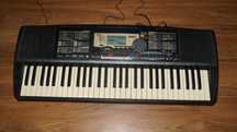 Keyboard YAMAHA  PSR 225  FE