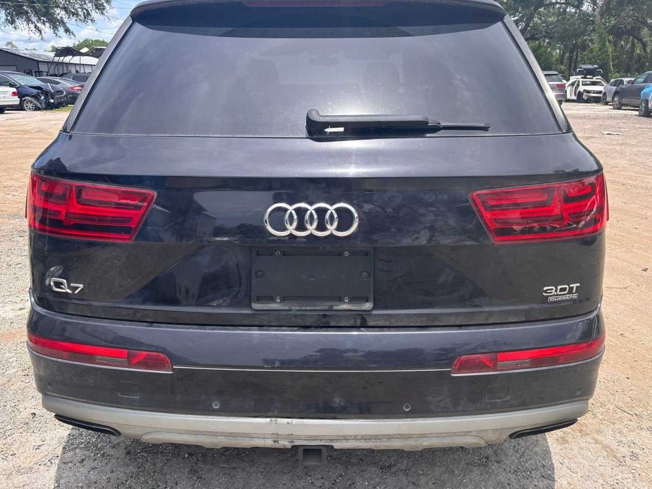 Разборка, розбір AUDI Q7 4M 3.0 CREC 2017 року Шрот, Запчастини