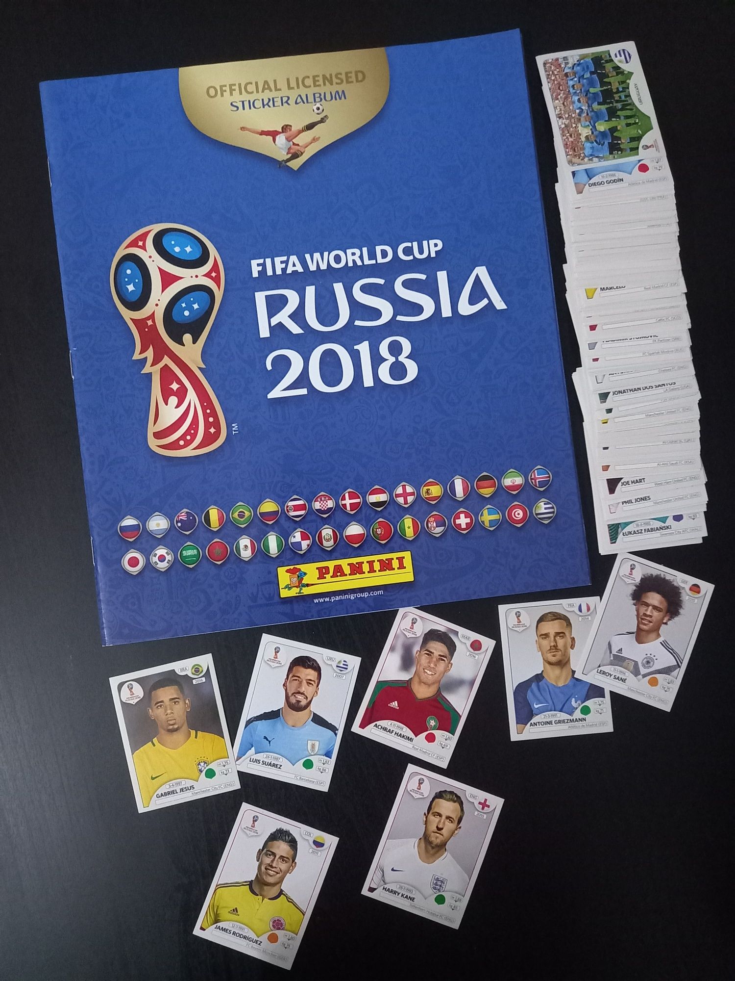 Caderneta Panini Mundial 2018 + 200 cromos