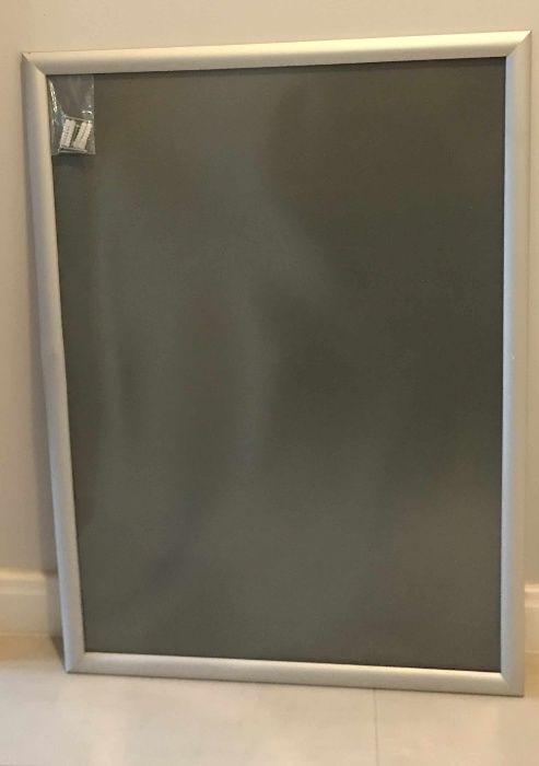 Ramka reklamowa do tablic inf aluminiowa zatrzaskowa Opus 2 B2 50x70cm