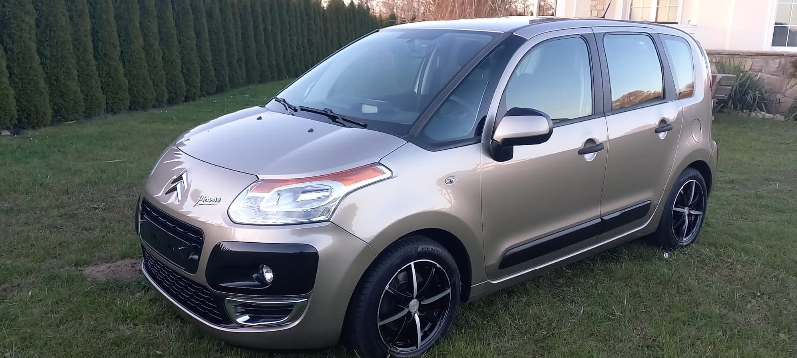 Citroën C3 Picasso_1.6B_Bezwypadkowy_Zarejestrowany_Sprowadzony