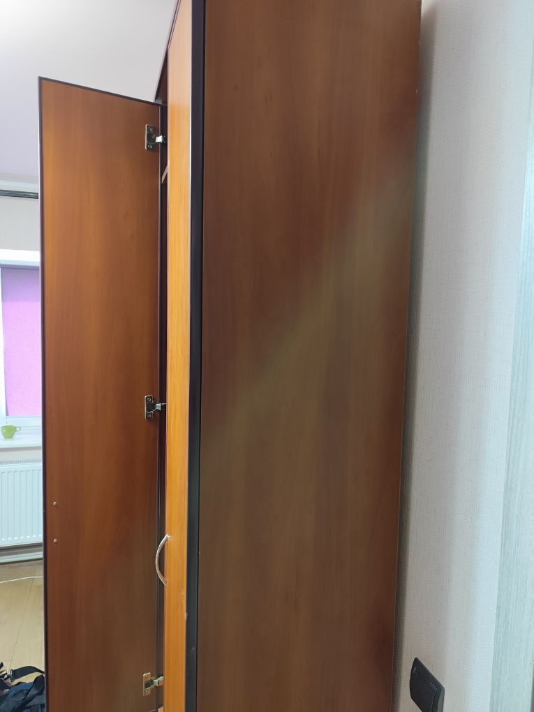 Шафа для прихожої