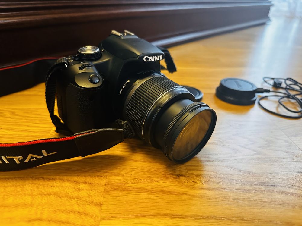 Canon EOS 500D + обєктик ЕF-S 18-55 IS kit