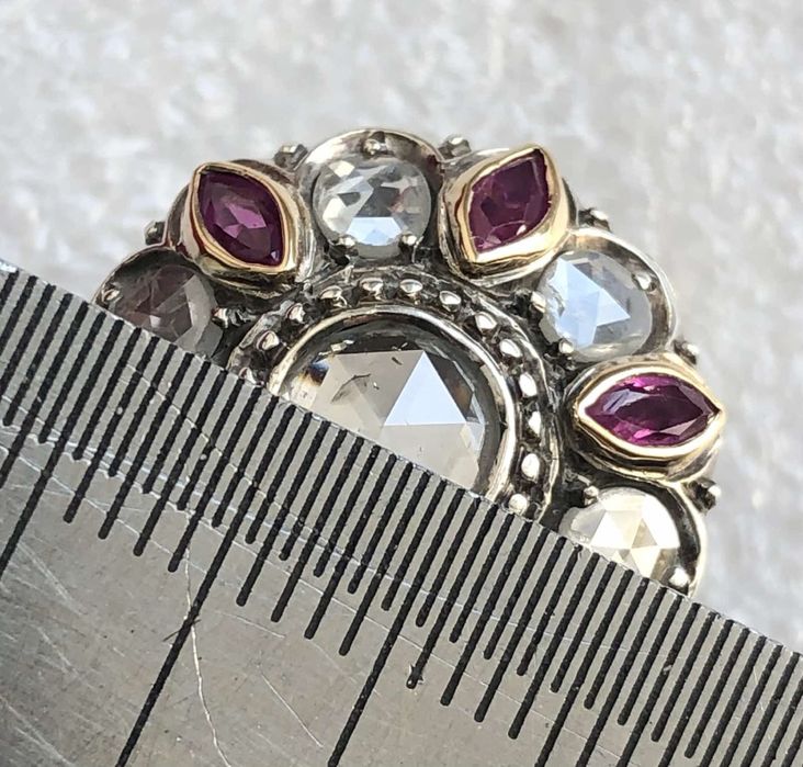Каблучка з діаматами 2,2 Ct
