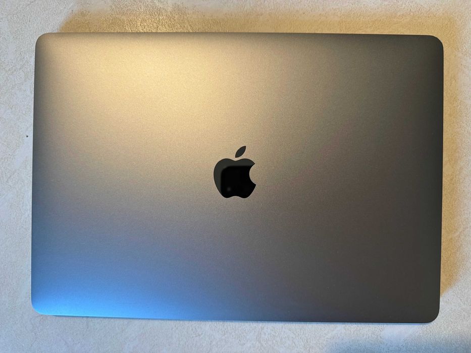 Macbook Pro 13" 2020 i5 2.0GHz/16Gb/512Gb Space Gray