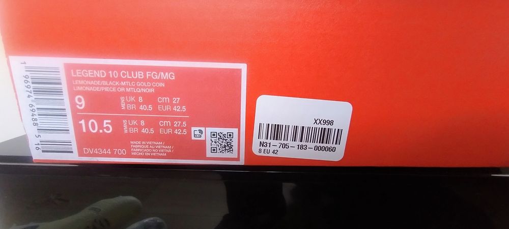 Nike Tiempo Legend 10 Club Firm Ground.