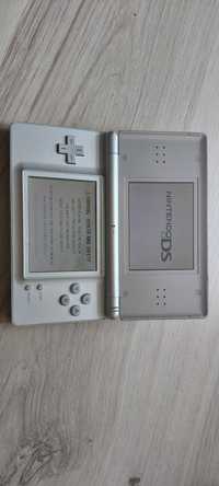 Intendo ds lite czytaj opis